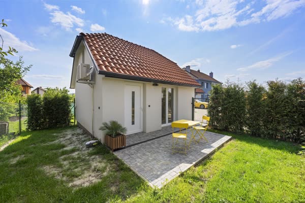Jednotka 422/6 — ateliér se zahrádkou a parkováním