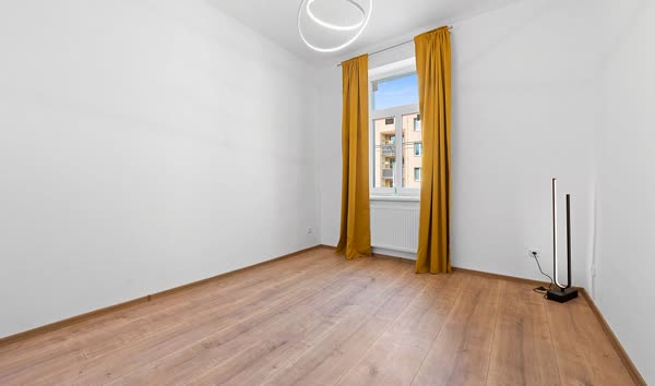 Byt 2+kk 50 m² v centru
